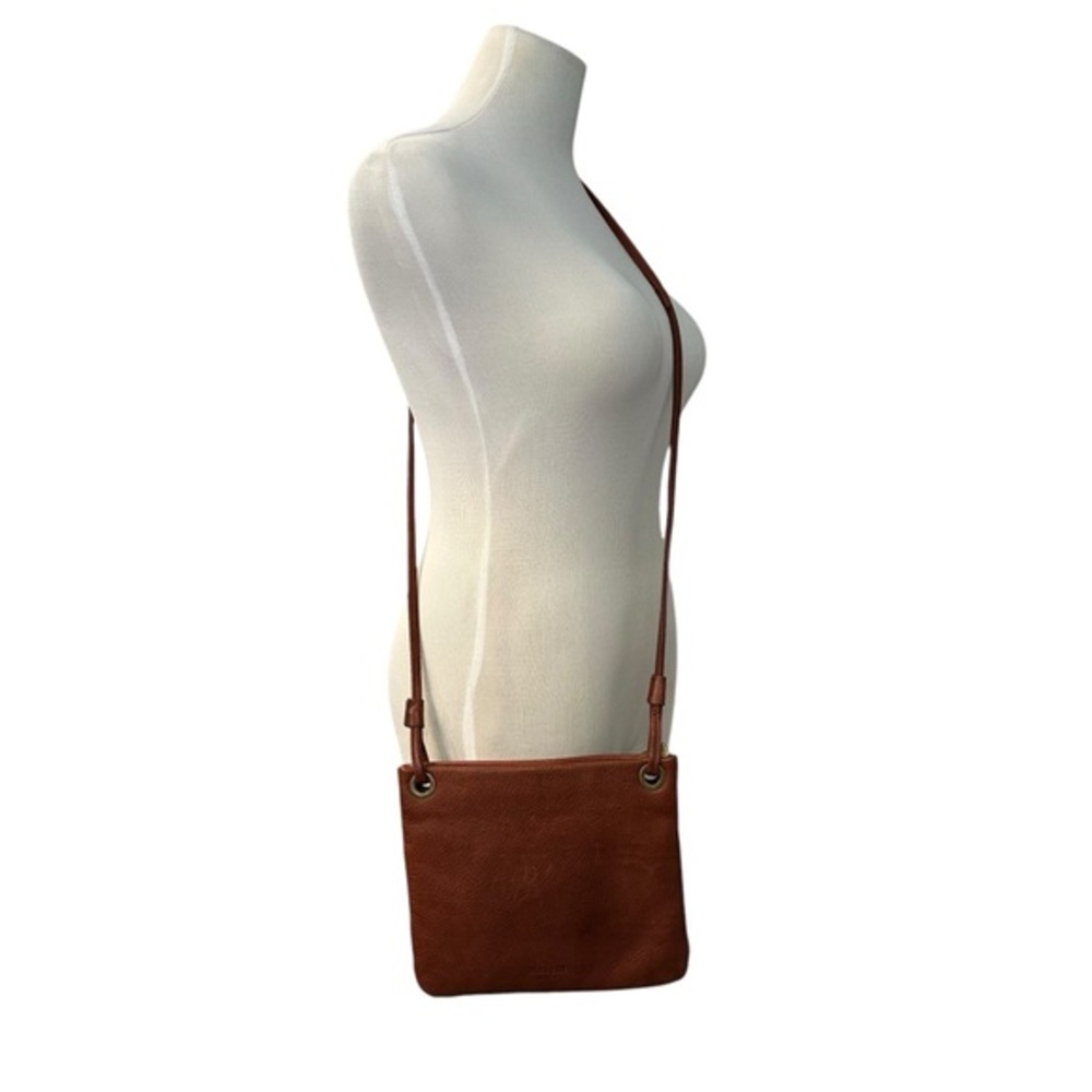 Anthro Margot Leather Chic Brown Crossbody Bag with Sleek Design